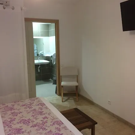 Le Clos Des Capitelles Uchaud