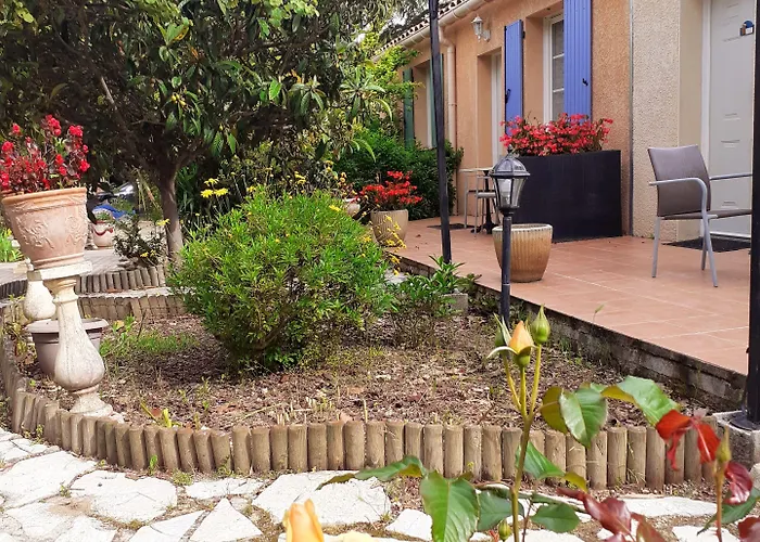 Logis Restaurant Le Clos Des Capitelles